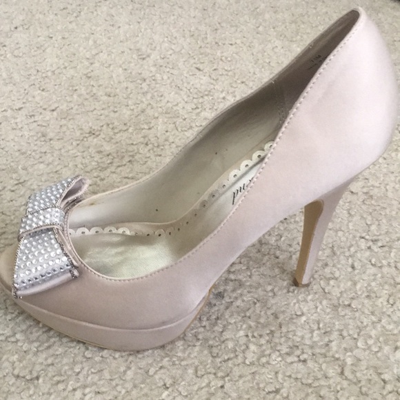 Beige Satin Peep Toe Heels with Rhinestones - Picture 6 of 6